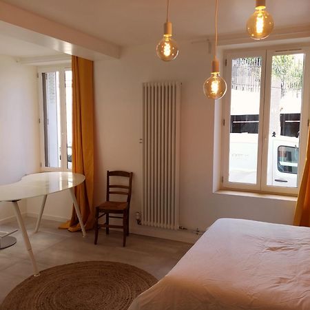 Le Saint Christophe - Mairie D'Aubervilliers Ligne 12 Pokój zdjęcie